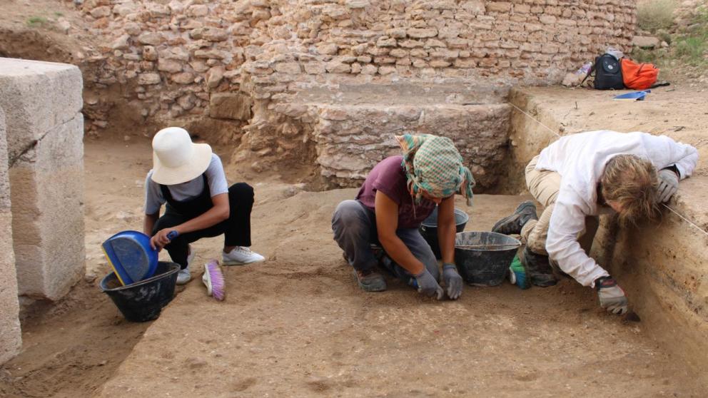 Thaenae (Sfax, Tunisia): excavation of the Tacape Gate track / Photo: Thaenae worksite.