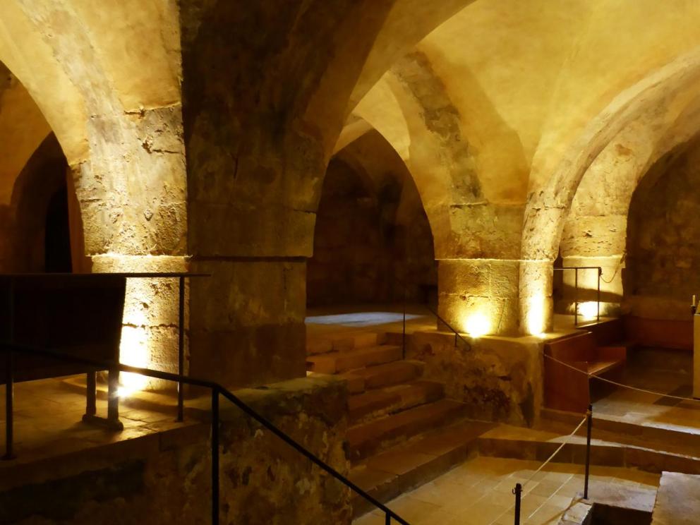 Site franc d'Abu Gosh (Israël) / Cliché : Andreas hartmann-Virnich (Aix-Marseille Université - Laboratoire d'archéologie médiévale et moderne en Méditerranée).